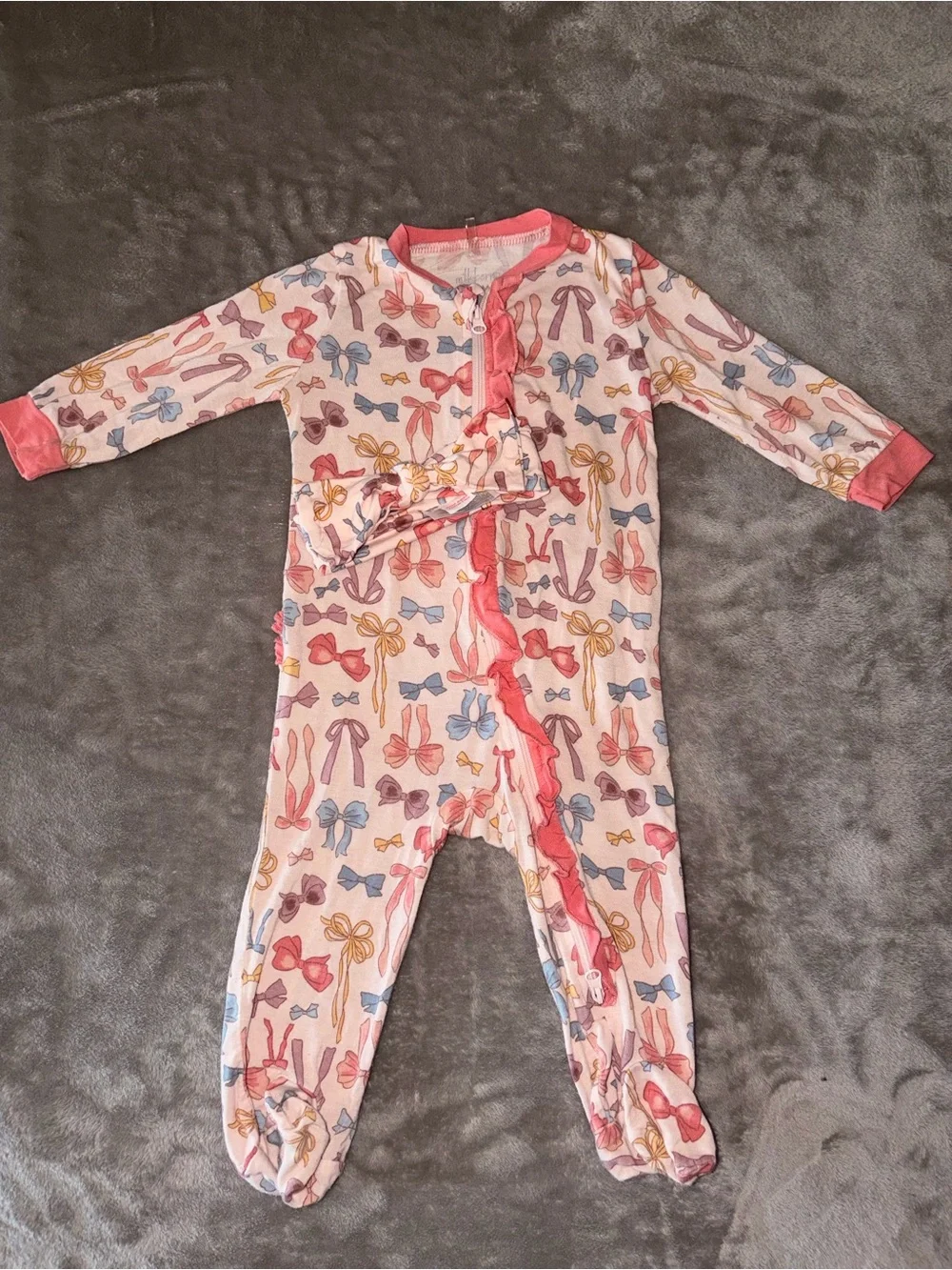 Milkberry bow footie 3-6M